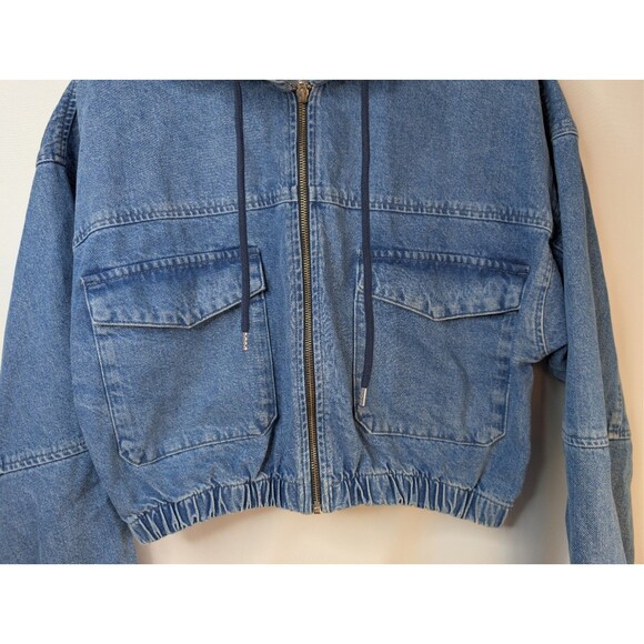 Urban Outfitters BDG Denim Cropped Jacket  Size Medium - Picture 3 of 13